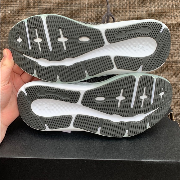 NIB Gray and Teal Under Armour Athletic Shoes - Picture 7 of 10